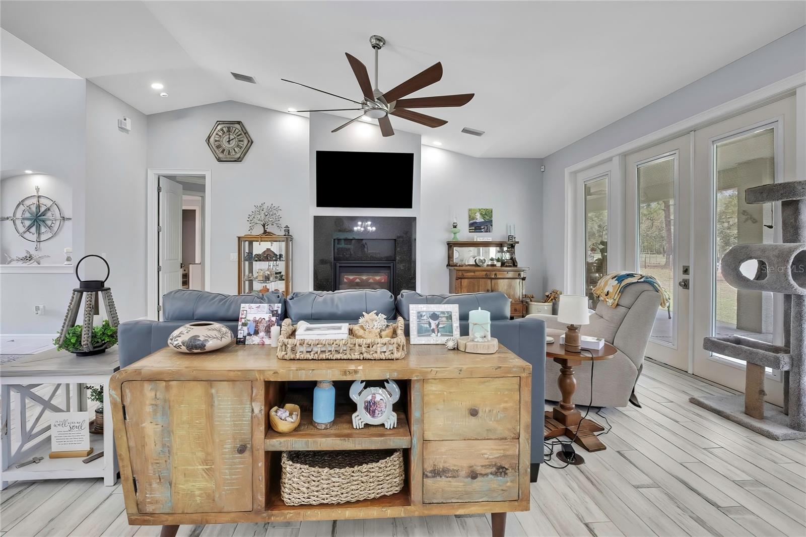 Image 10 of 74 For 4479 Southern Street