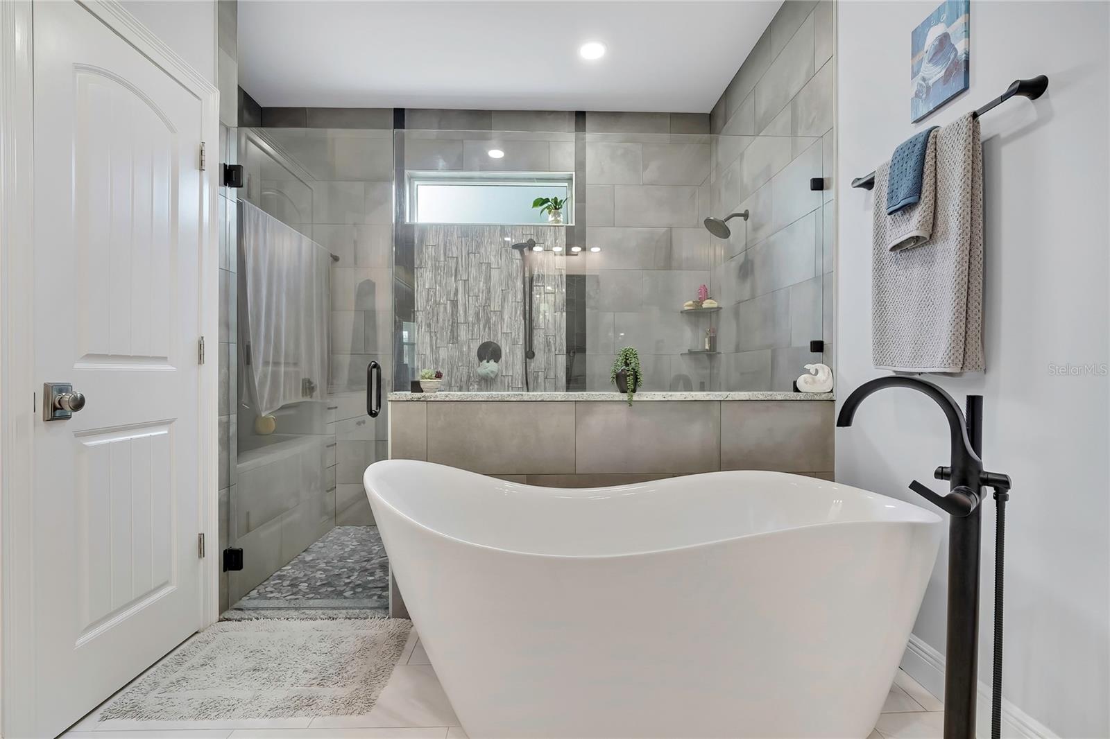 Image 30 of 74 For 4479 Southern Street