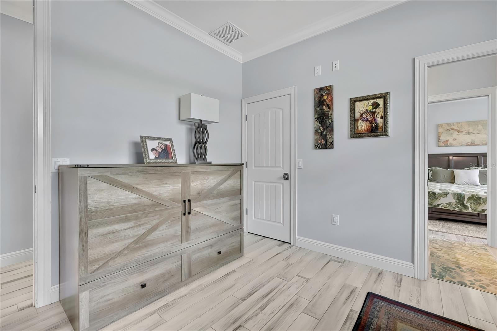 Image 43 of 74 For 4479 Southern Street