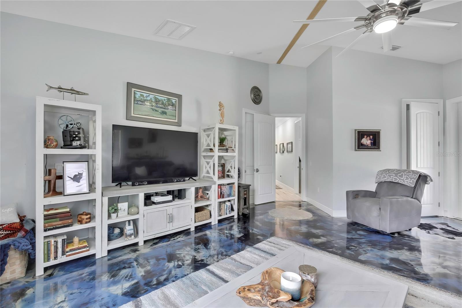 Image 46 of 74 For 4479 Southern Street