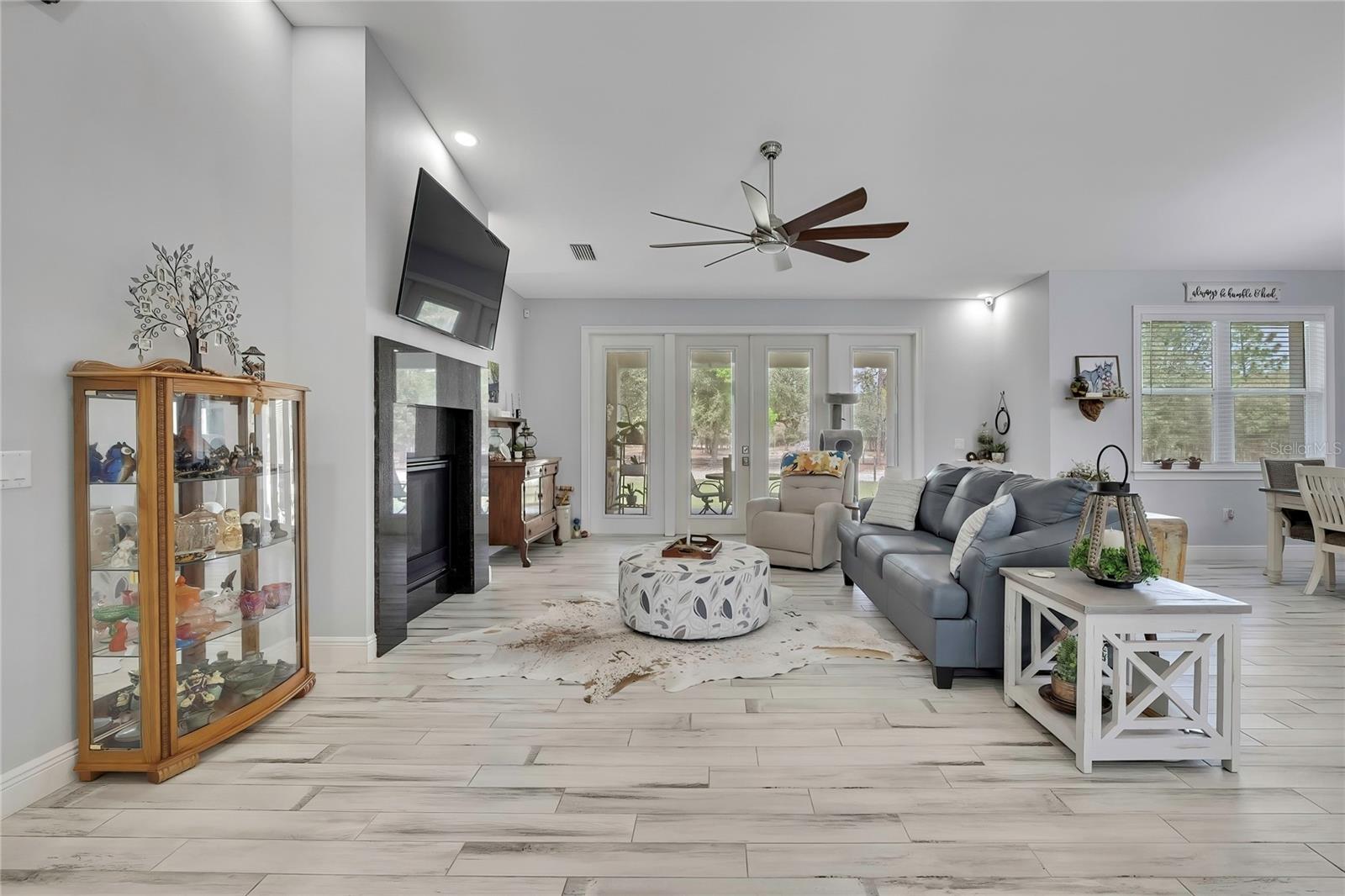 Image 8 of 74 For 4479 Southern Street