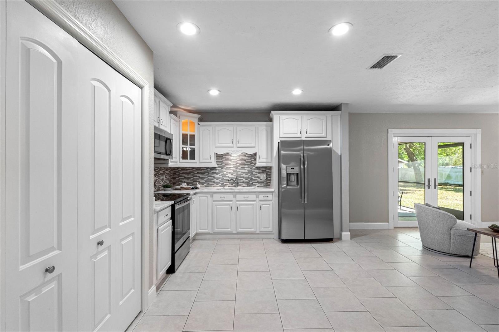 Image 16 of 59 For 2008 58th Street