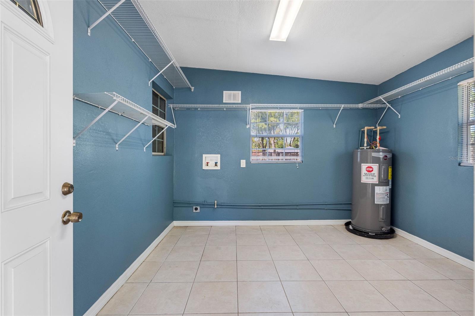 Image 44 of 59 For 2008 58th Street