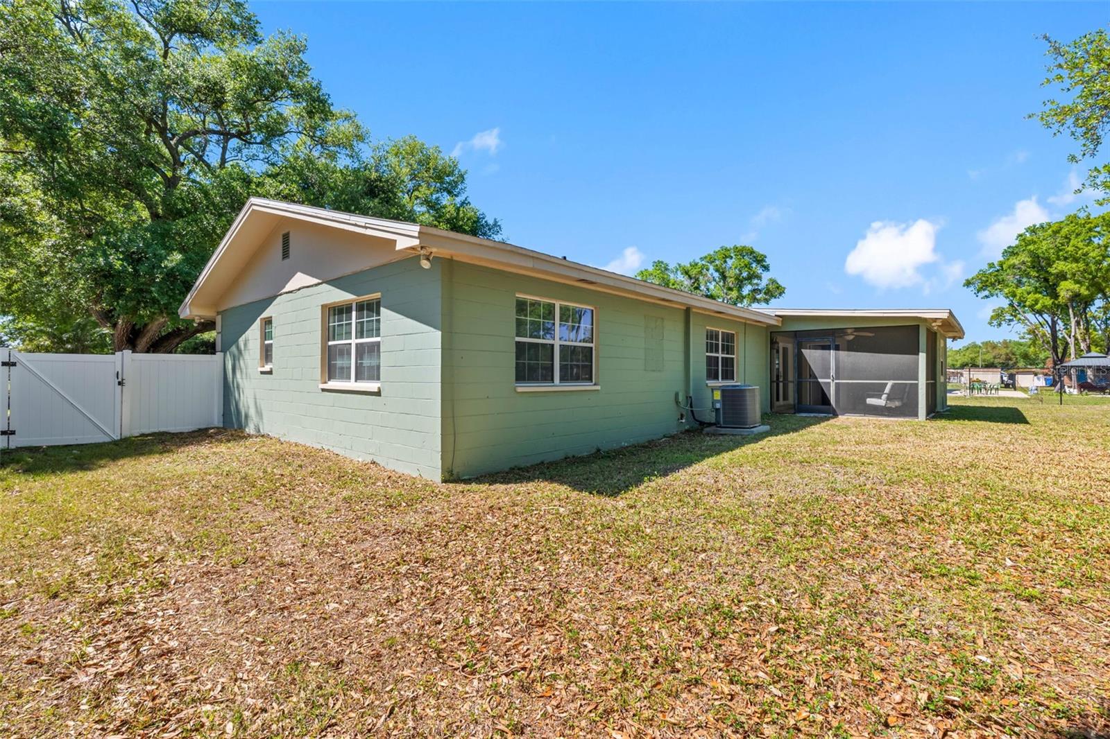 Image 52 of 59 For 2008 58th Street