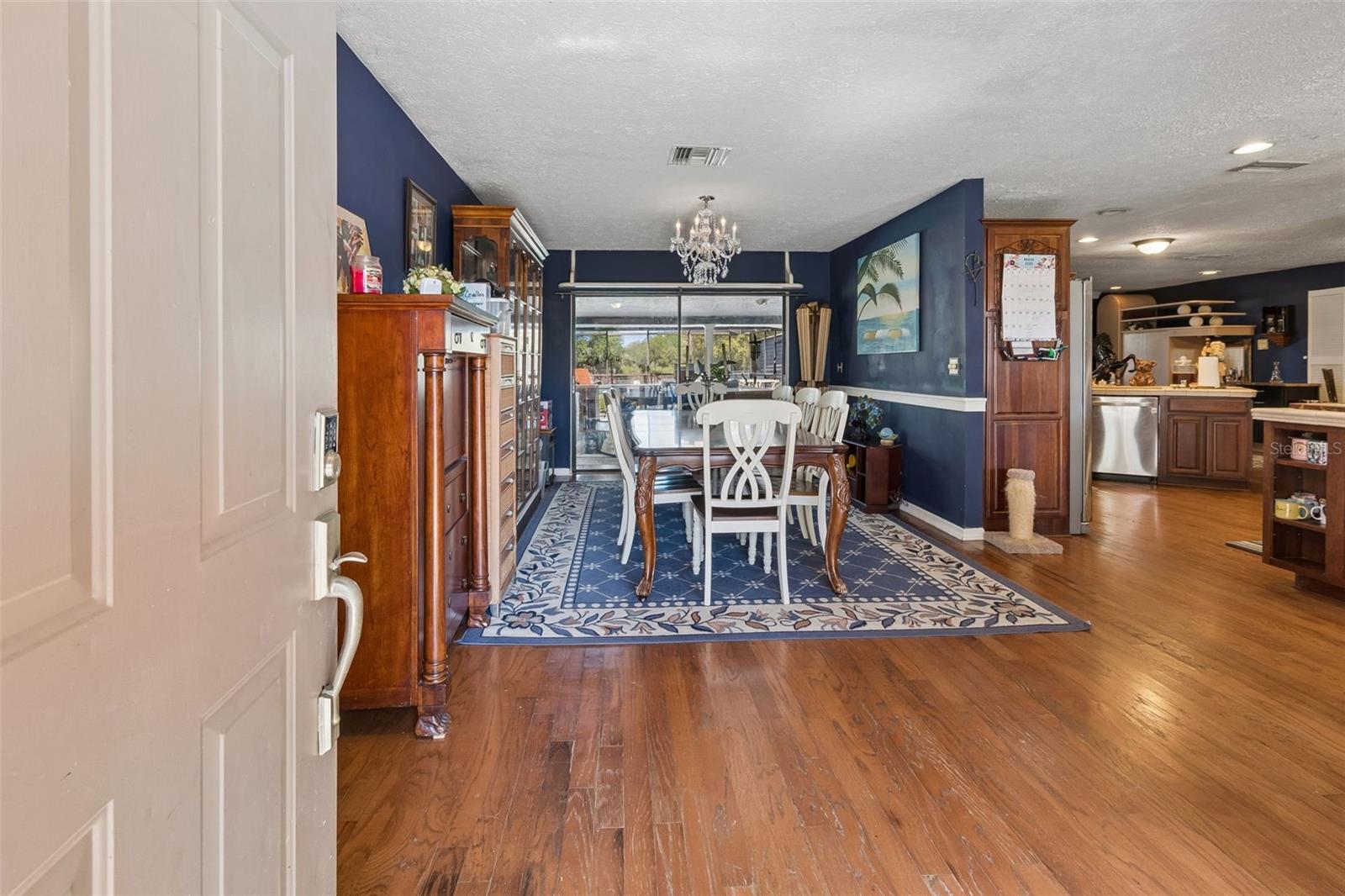 Image 11 of 100 For 5059 Bernadette Drive