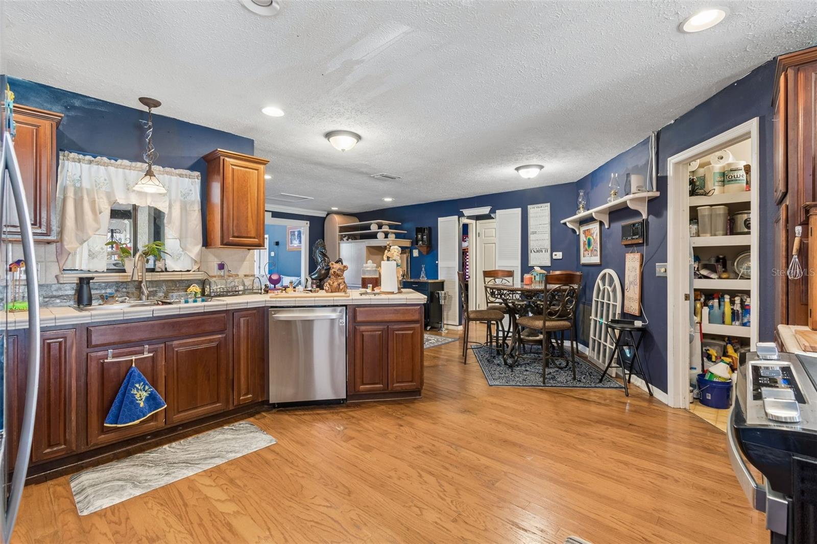 Image 20 of 100 For 5059 Bernadette Drive