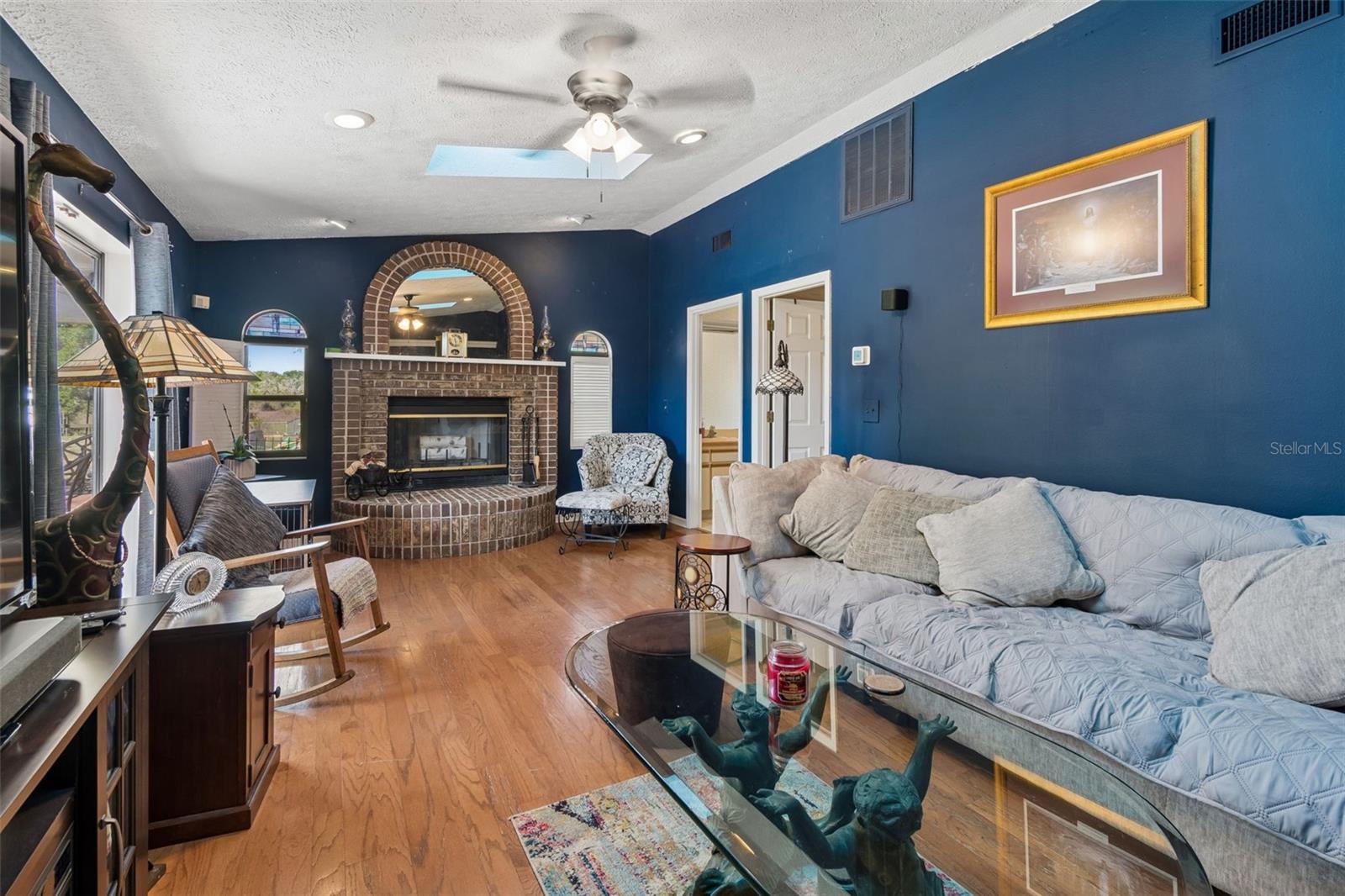 Image 39 of 100 For 5059 Bernadette Drive