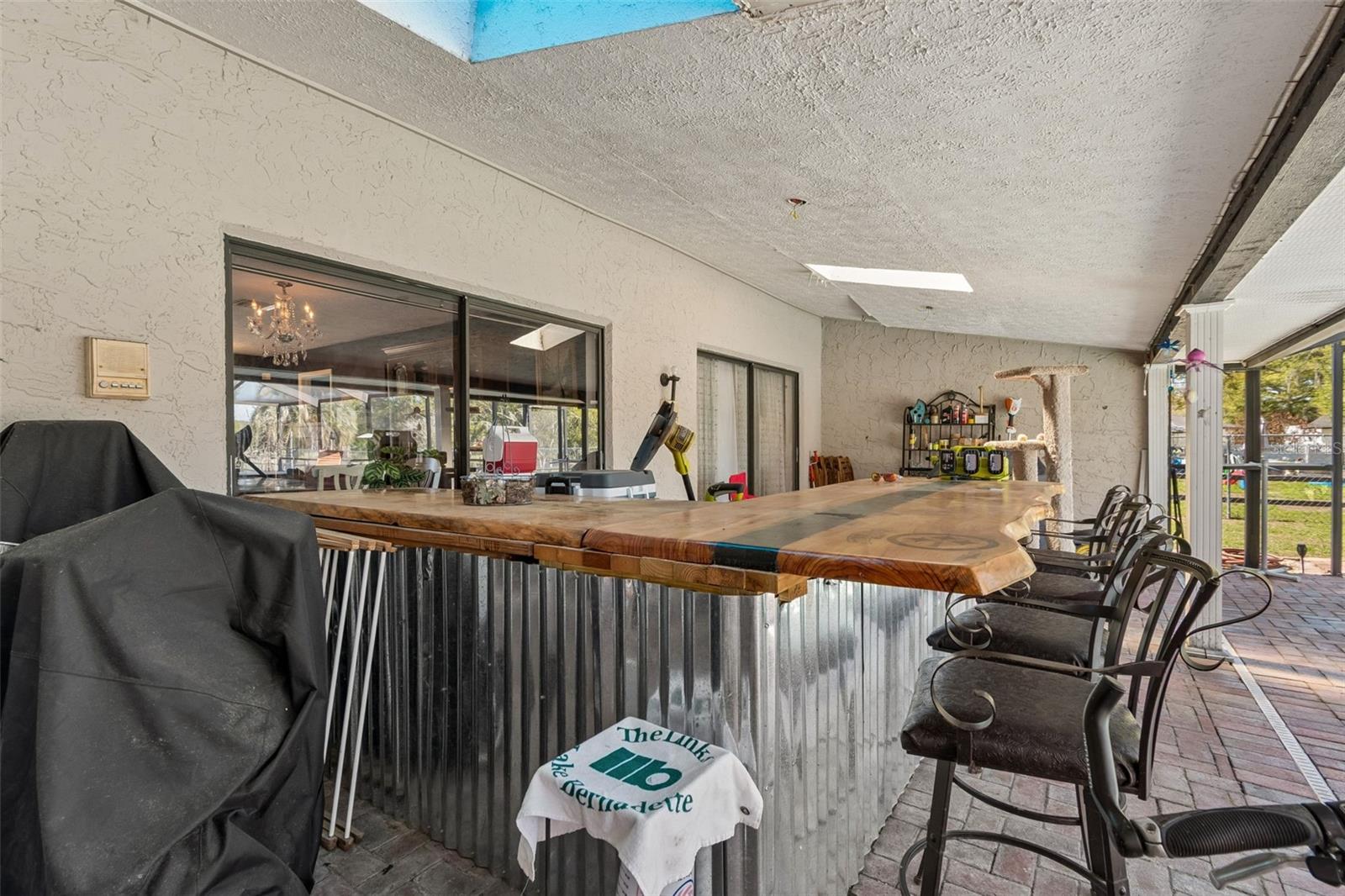 Image 54 of 100 For 5059 Bernadette Drive