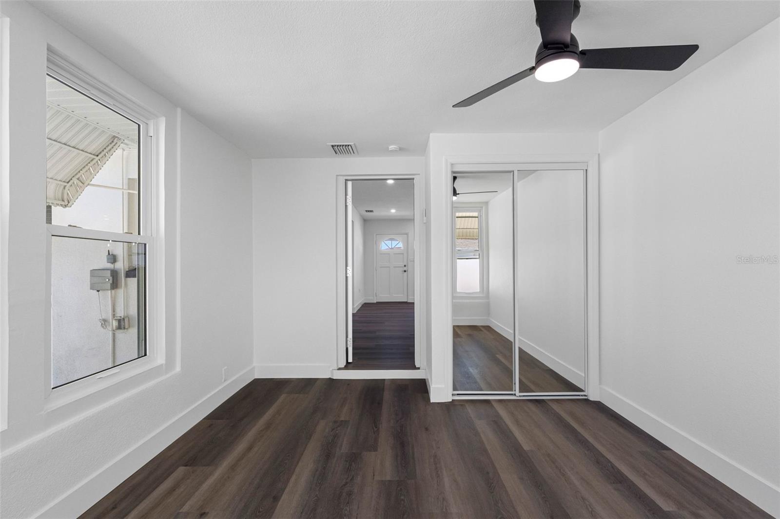 Image 24 of 41 For 11572 63rd Avenue