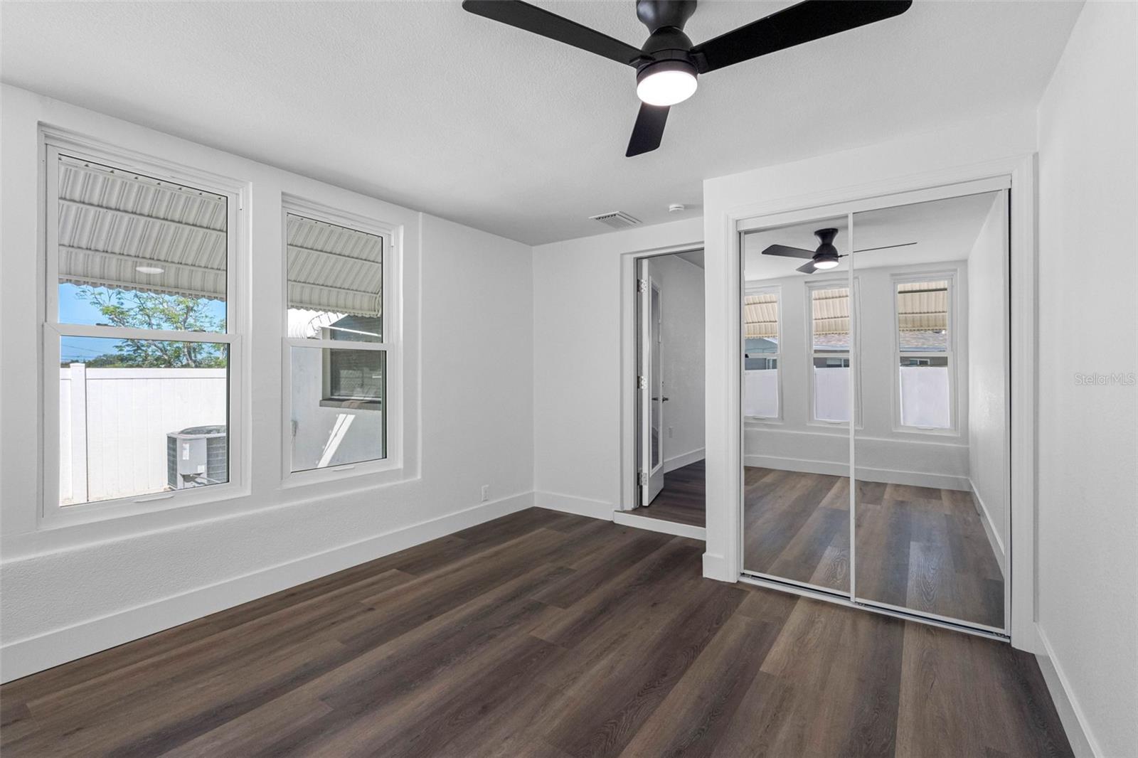 Image 25 of 41 For 11572 63rd Avenue