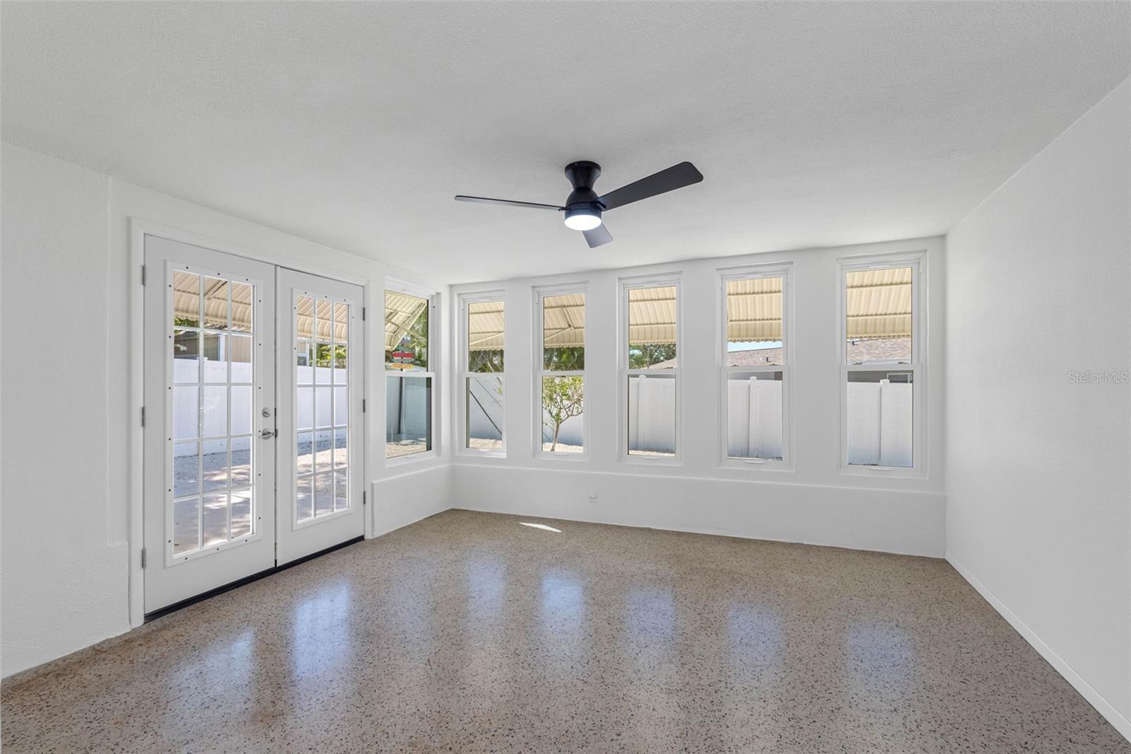 Image 26 of 41 For 11572 63rd Avenue