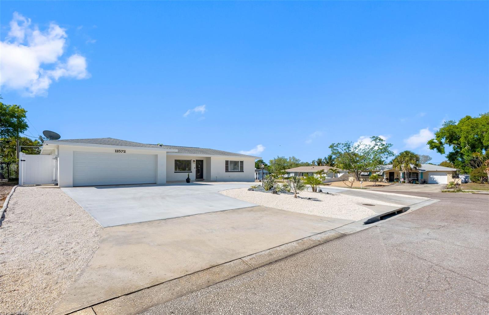 Image 34 of 41 For 11572 63rd Avenue