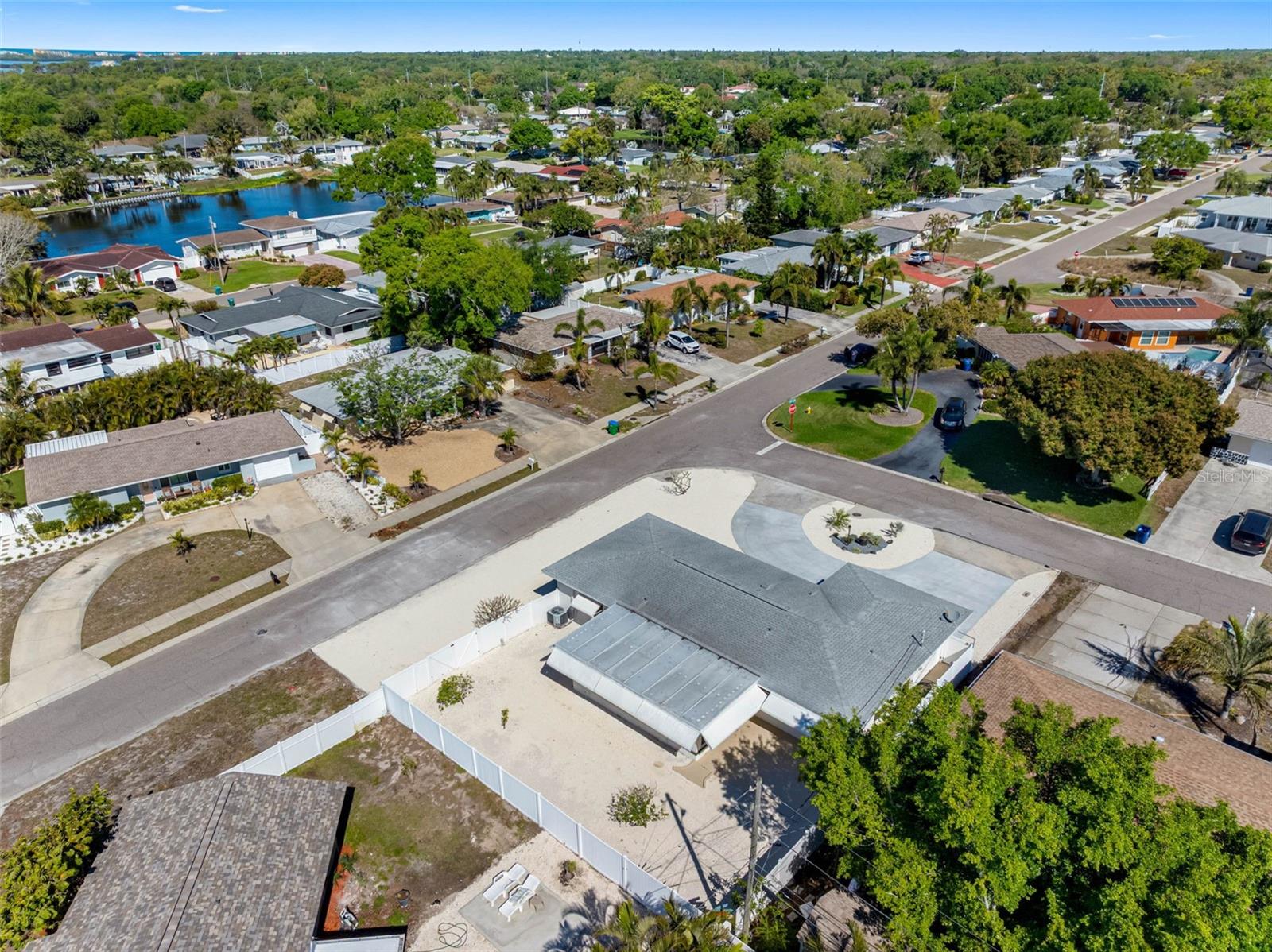 Image 37 of 41 For 11572 63rd Avenue