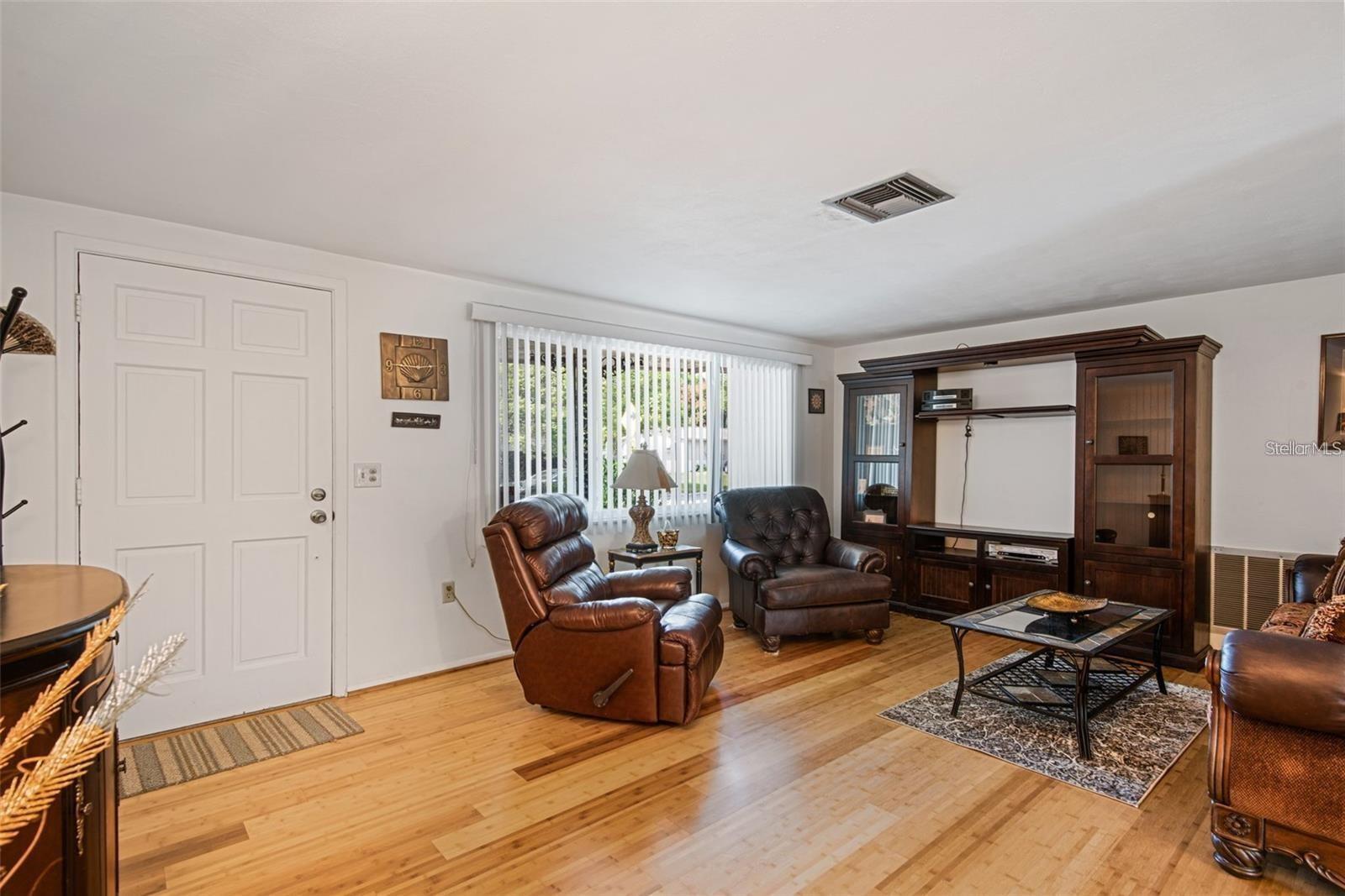 Image 5 of 25 For 3802 Mynabird Drive