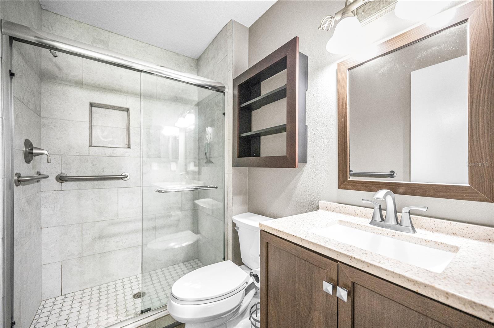 Image 16 of 40 For 6627 Spring Flower Drive 14