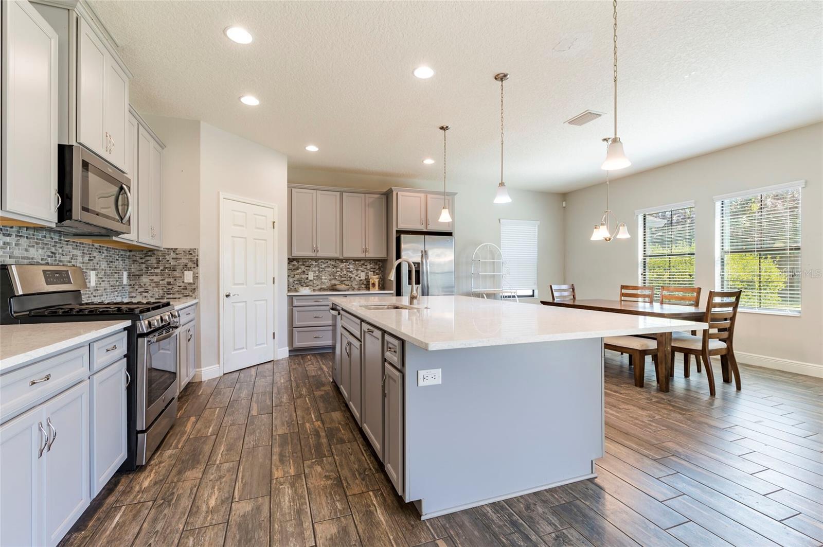 Image 19 of 56 For 4124 Revival Lane