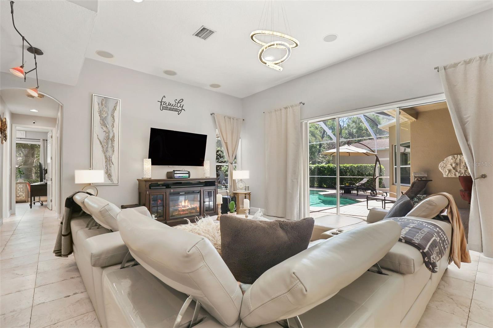 Image 32 of 96 For 27608 Pine Point Drive