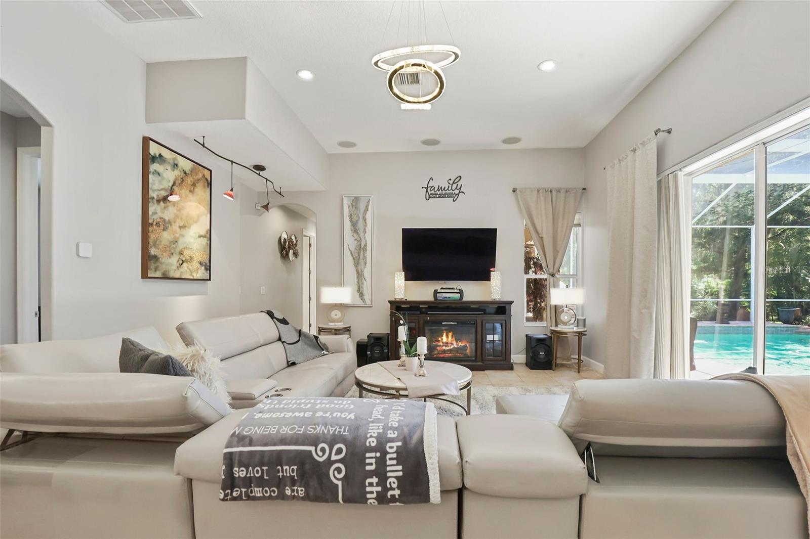 Image 33 of 96 For 27608 Pine Point Drive