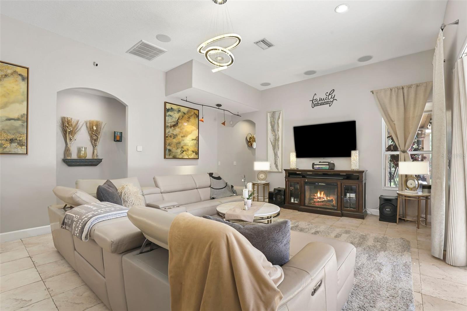 Image 34 of 96 For 27608 Pine Point Drive