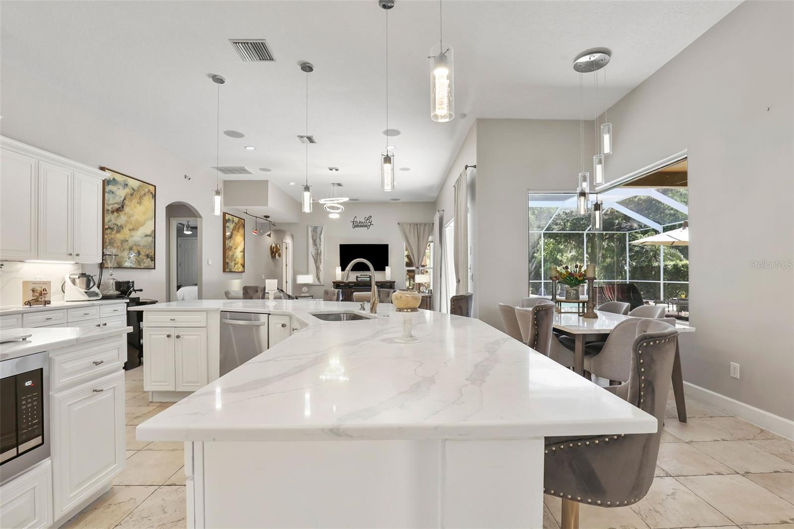 Image 8 of 96 For 27608 Pine Point Drive