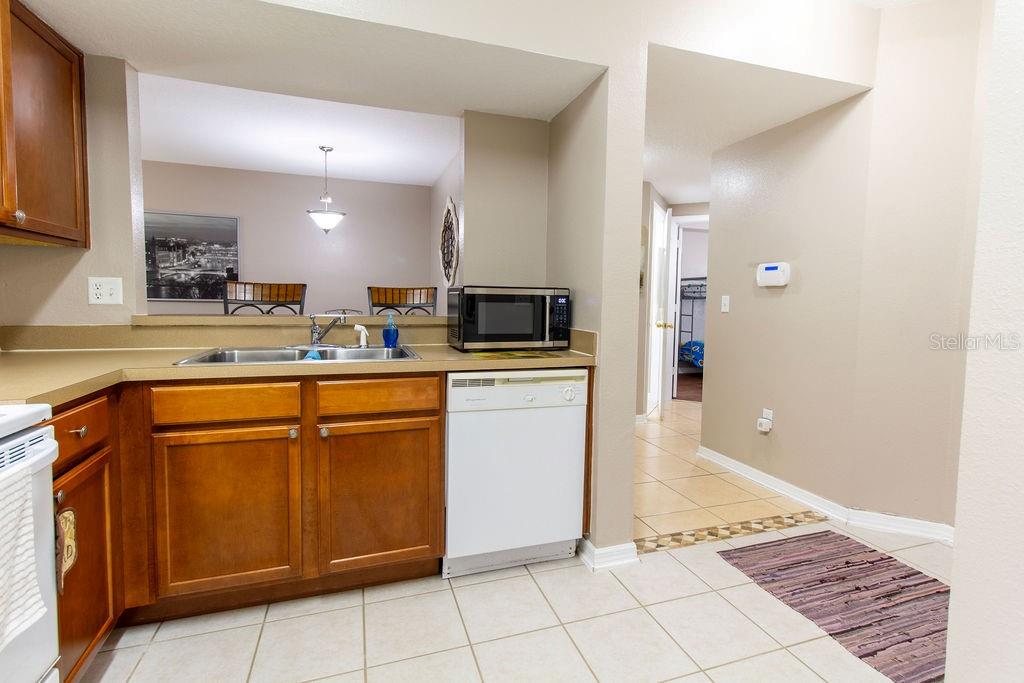 Image 6 of 22 For 6445 Cypressdale Drive 102