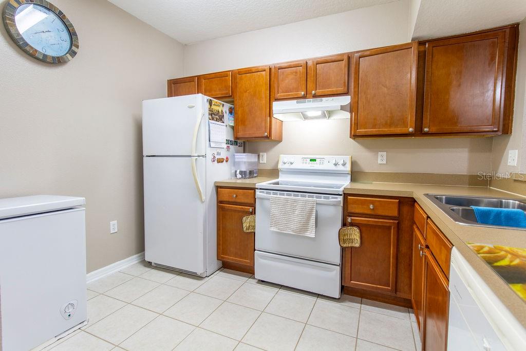 Image 7 of 22 For 6445 Cypressdale Drive 102