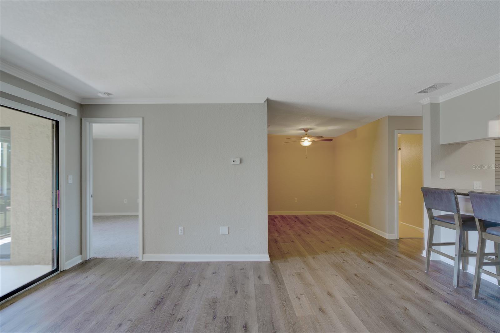 Image 11 of 62 For 12293 Sailwinds Drive 203