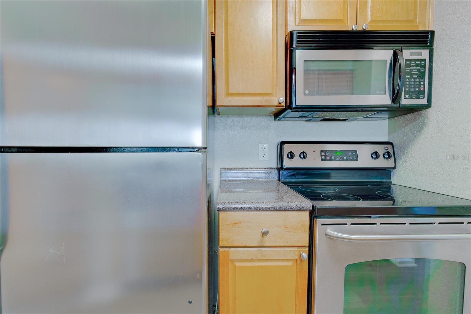 Image 16 of 62 For 12293 Sailwinds Drive 203