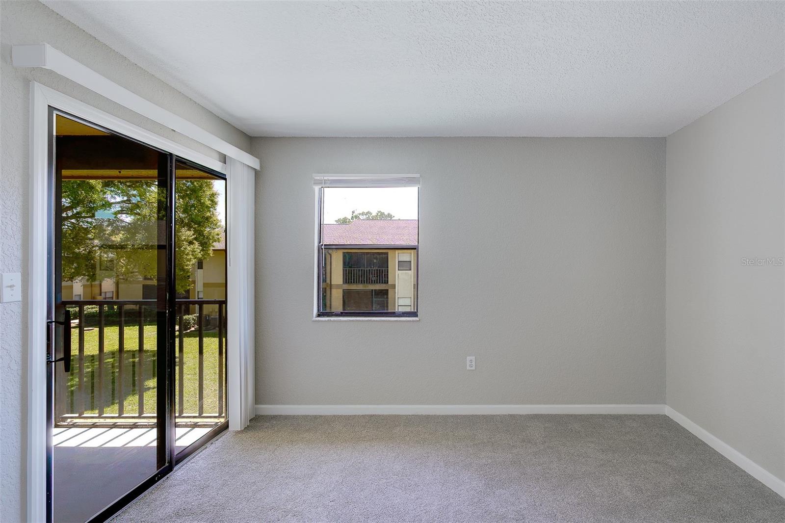 Image 25 of 62 For 12293 Sailwinds Drive 203