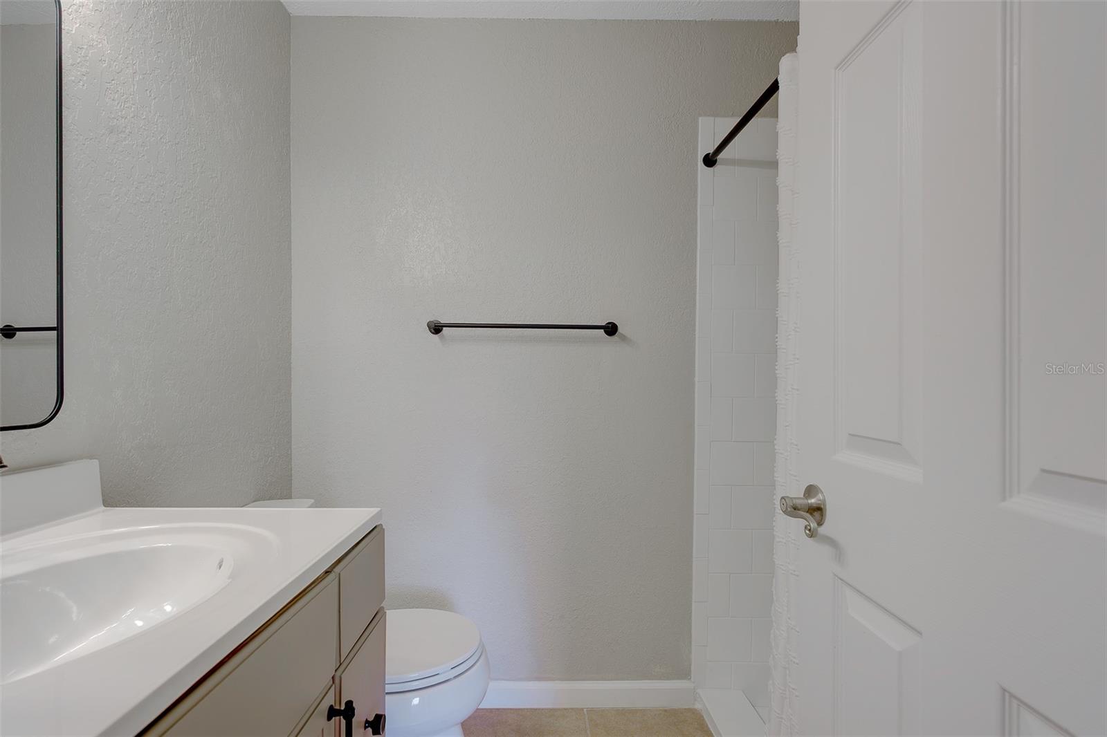 Image 28 of 62 For 12293 Sailwinds Drive 203