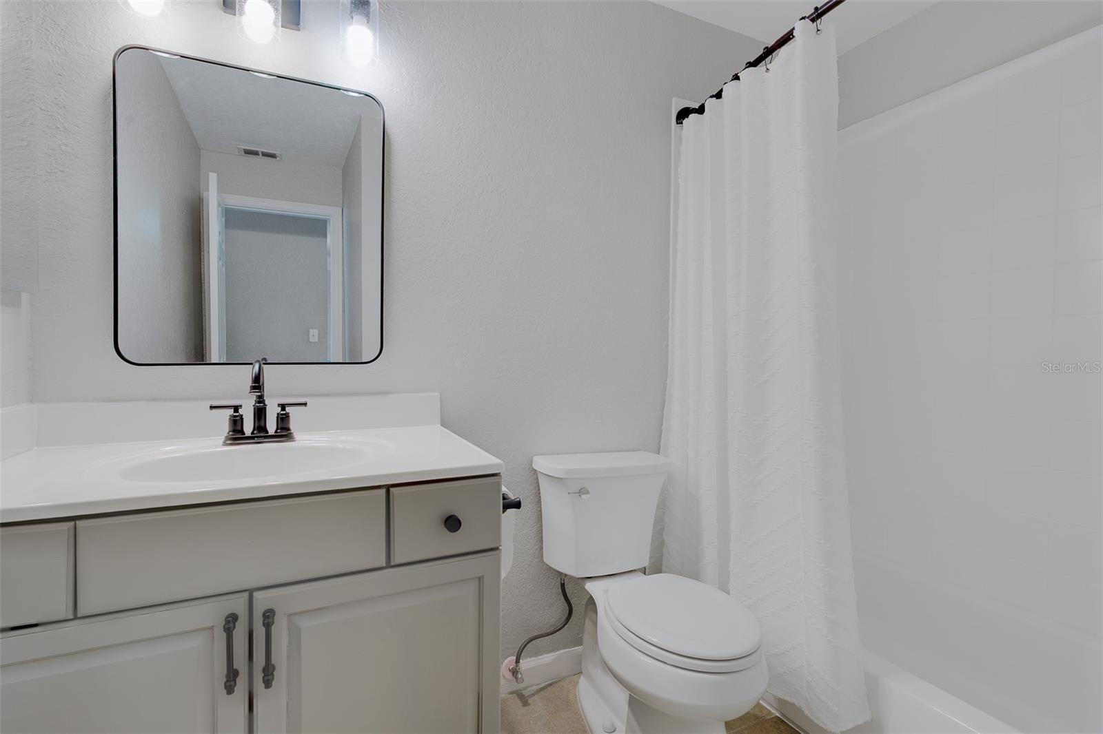 Image 33 of 62 For 12293 Sailwinds Drive 203