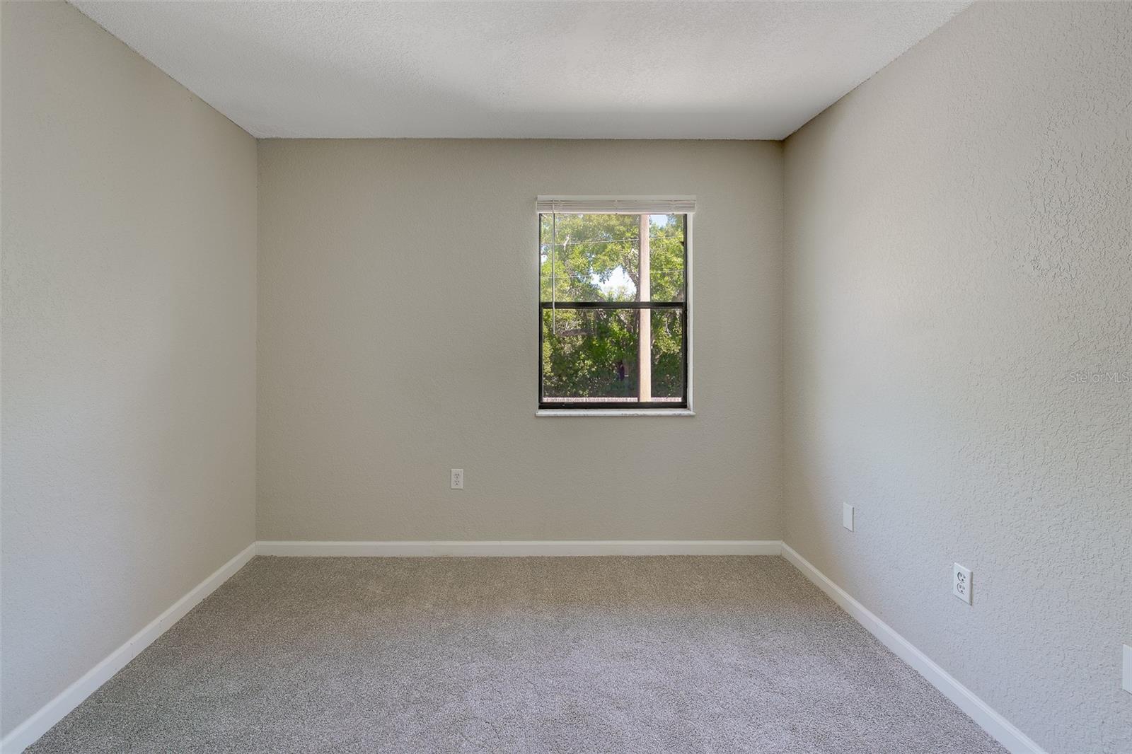 Image 36 of 62 For 12293 Sailwinds Drive 203