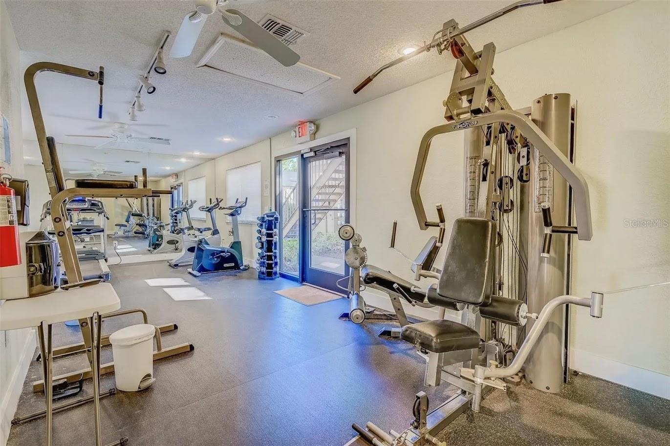 Image 60 of 62 For 12293 Sailwinds Drive 203