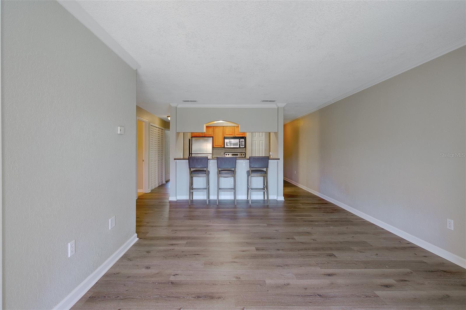 Image 7 of 62 For 12293 Sailwinds Drive 203