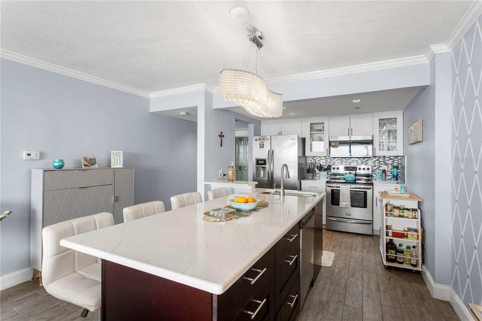 Image 14 of 39 For 5701 Mariner Street 504a