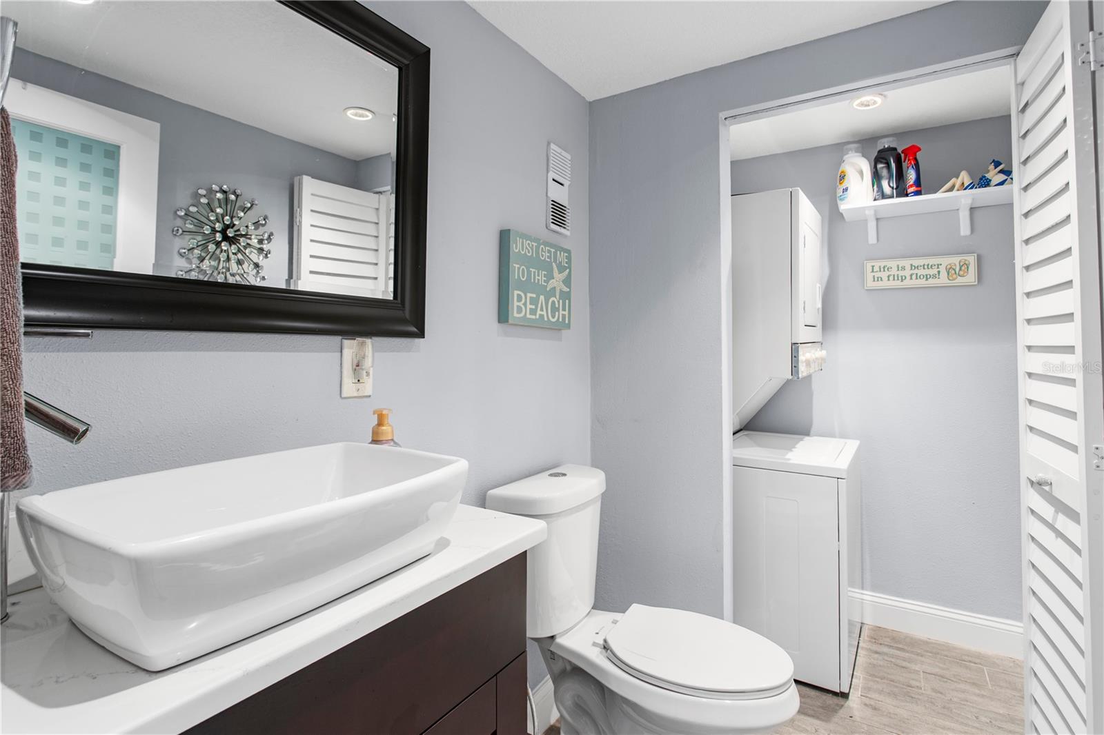 Image 19 of 39 For 5701 Mariner Street 504a