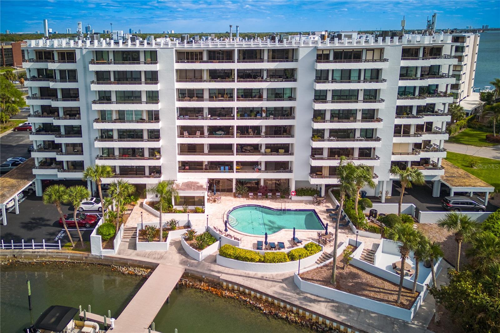 Image 28 of 39 For 5701 Mariner Street 504a