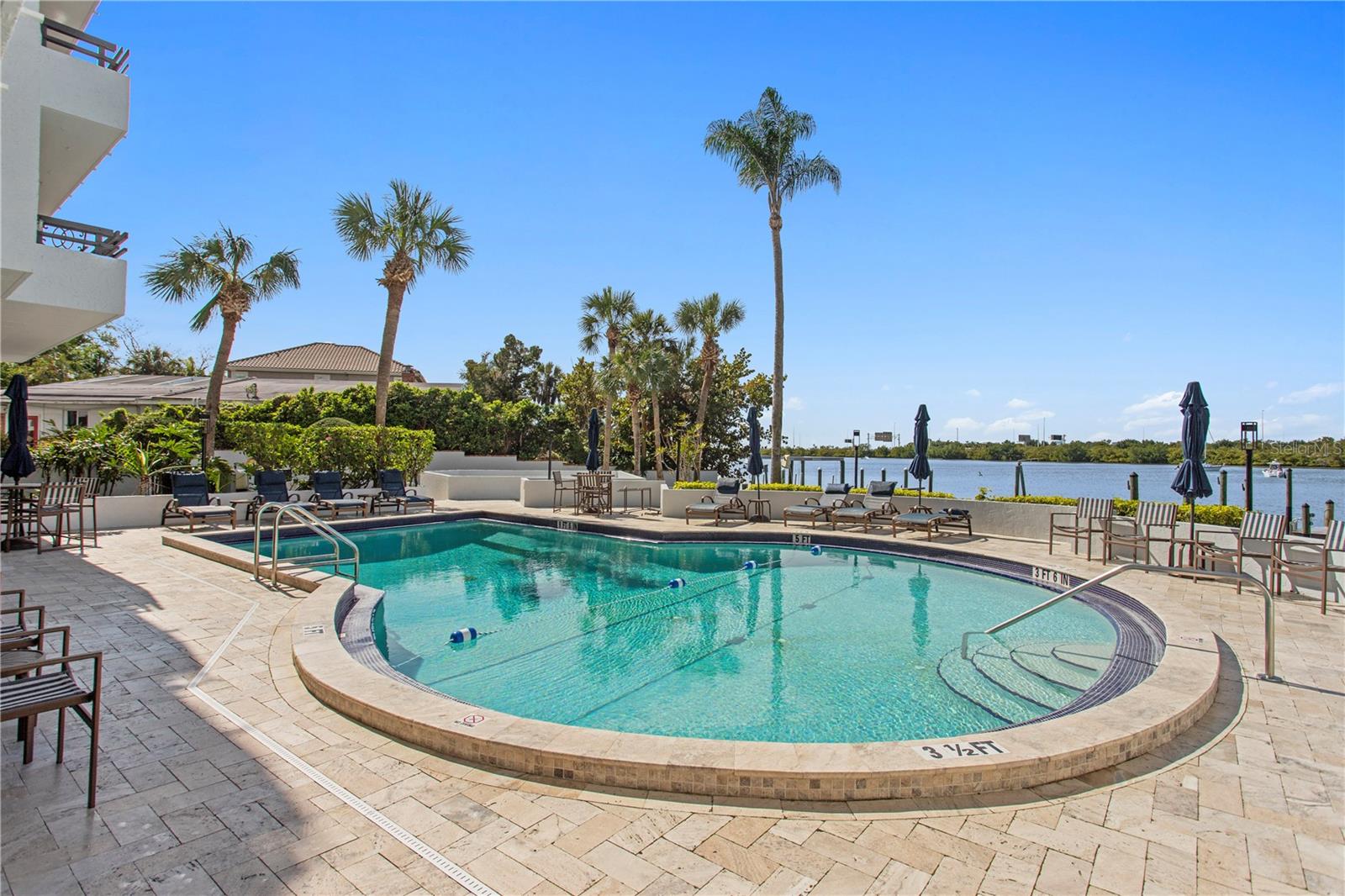 Image 30 of 39 For 5701 Mariner Street 504a