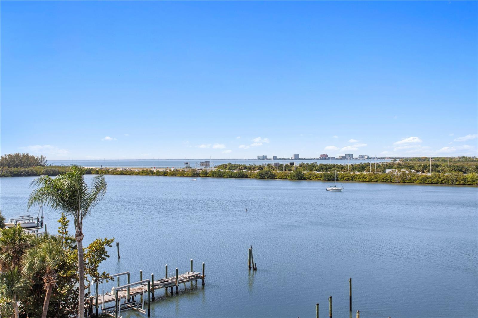 Image 35 of 39 For 5701 Mariner Street 504a