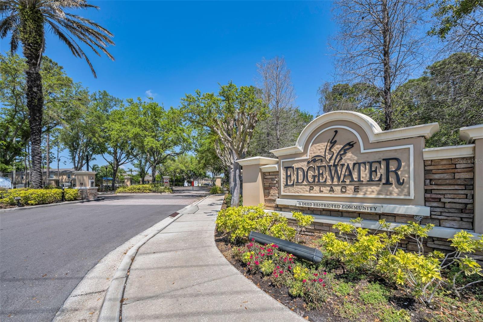 Image 3 of 31 For 8015 Savannah Sunset Lane