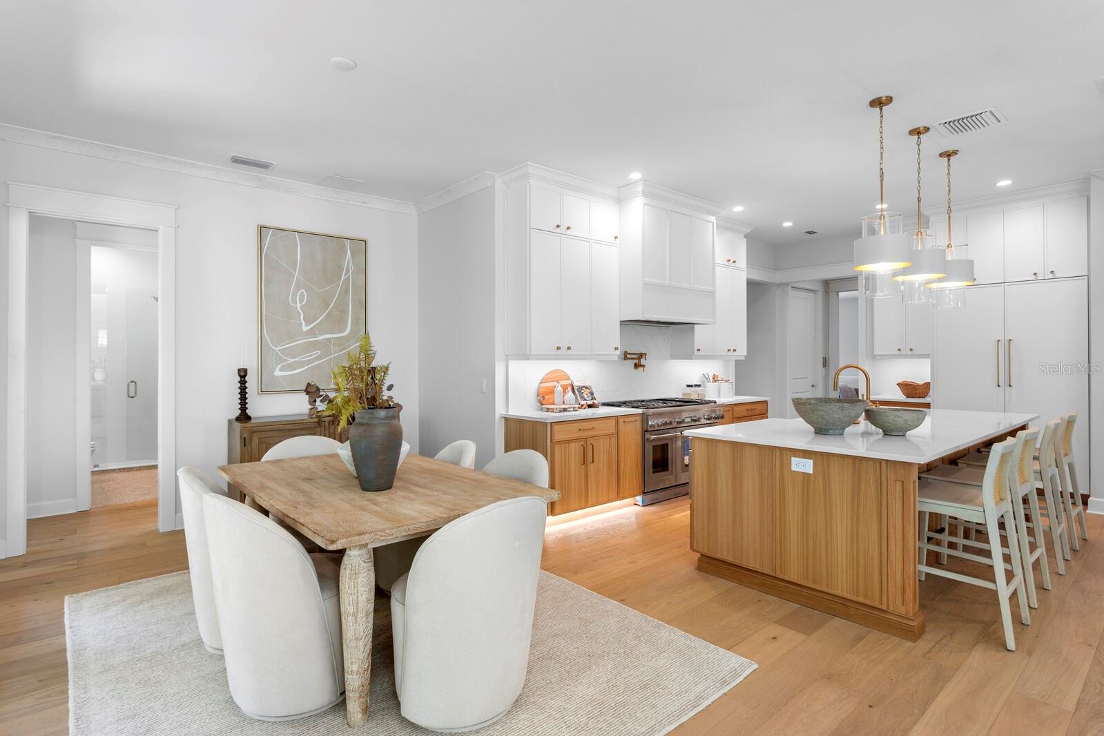 Image 10 of 38 For 2312 Occident Street