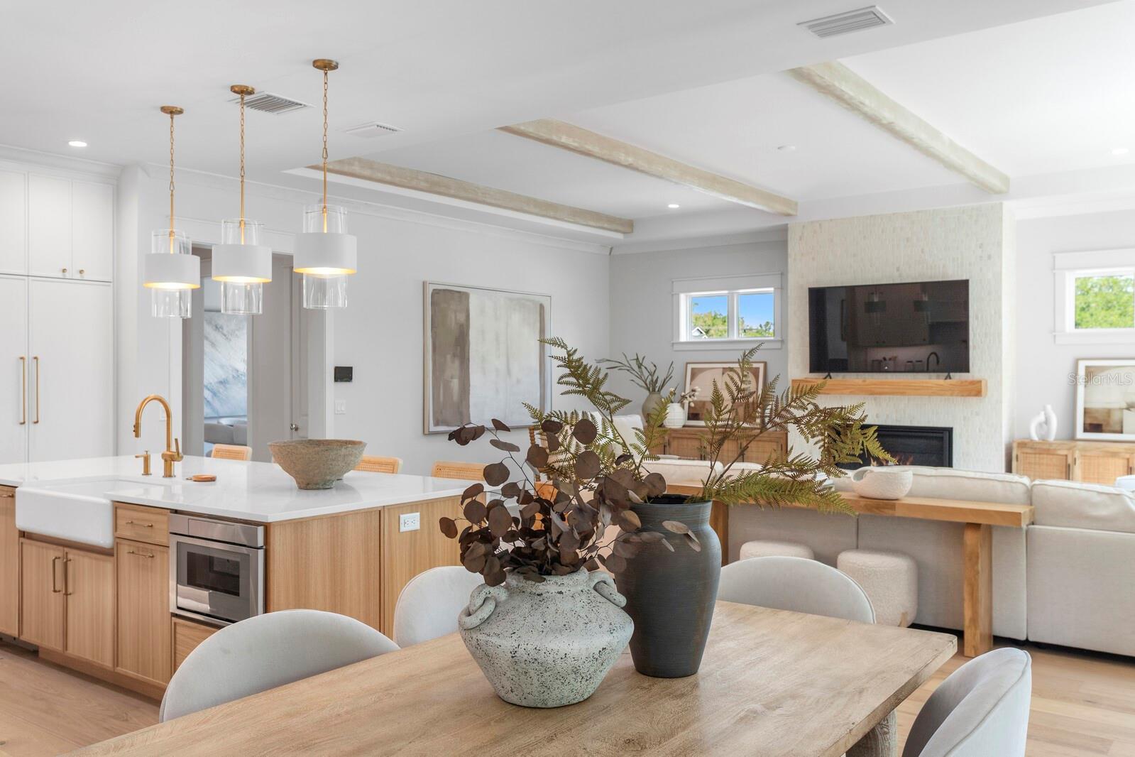 Image 11 of 38 For 2312 Occident Street