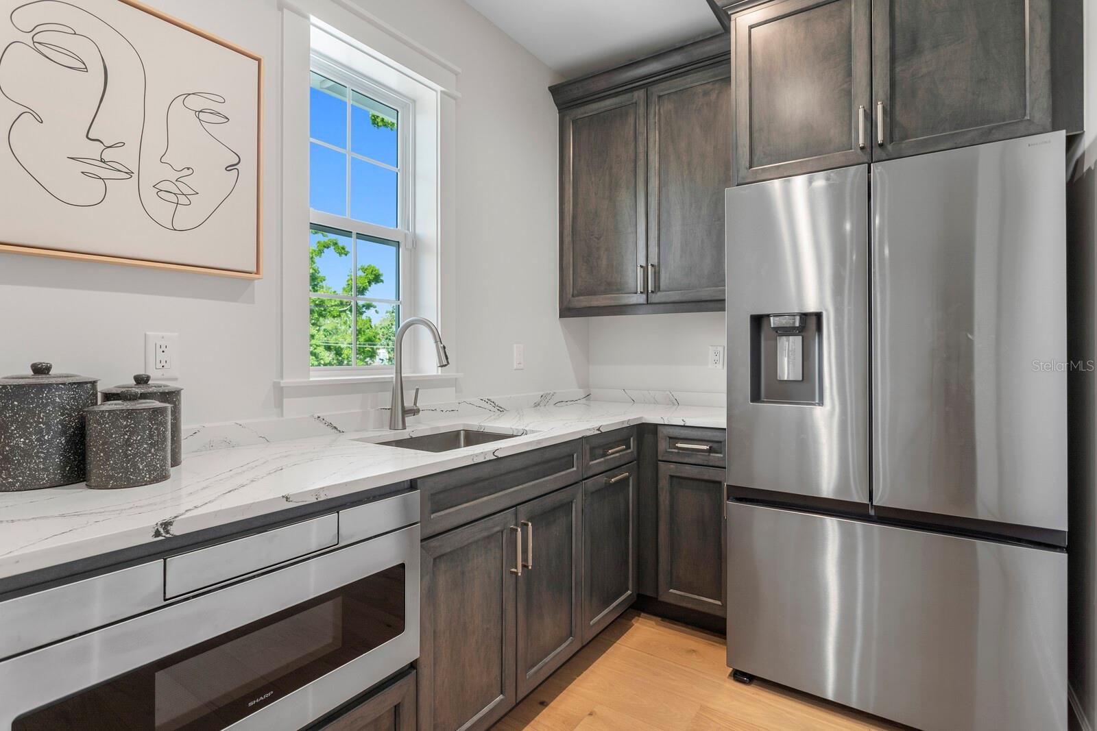 Image 22 of 38 For 2312 Occident Street