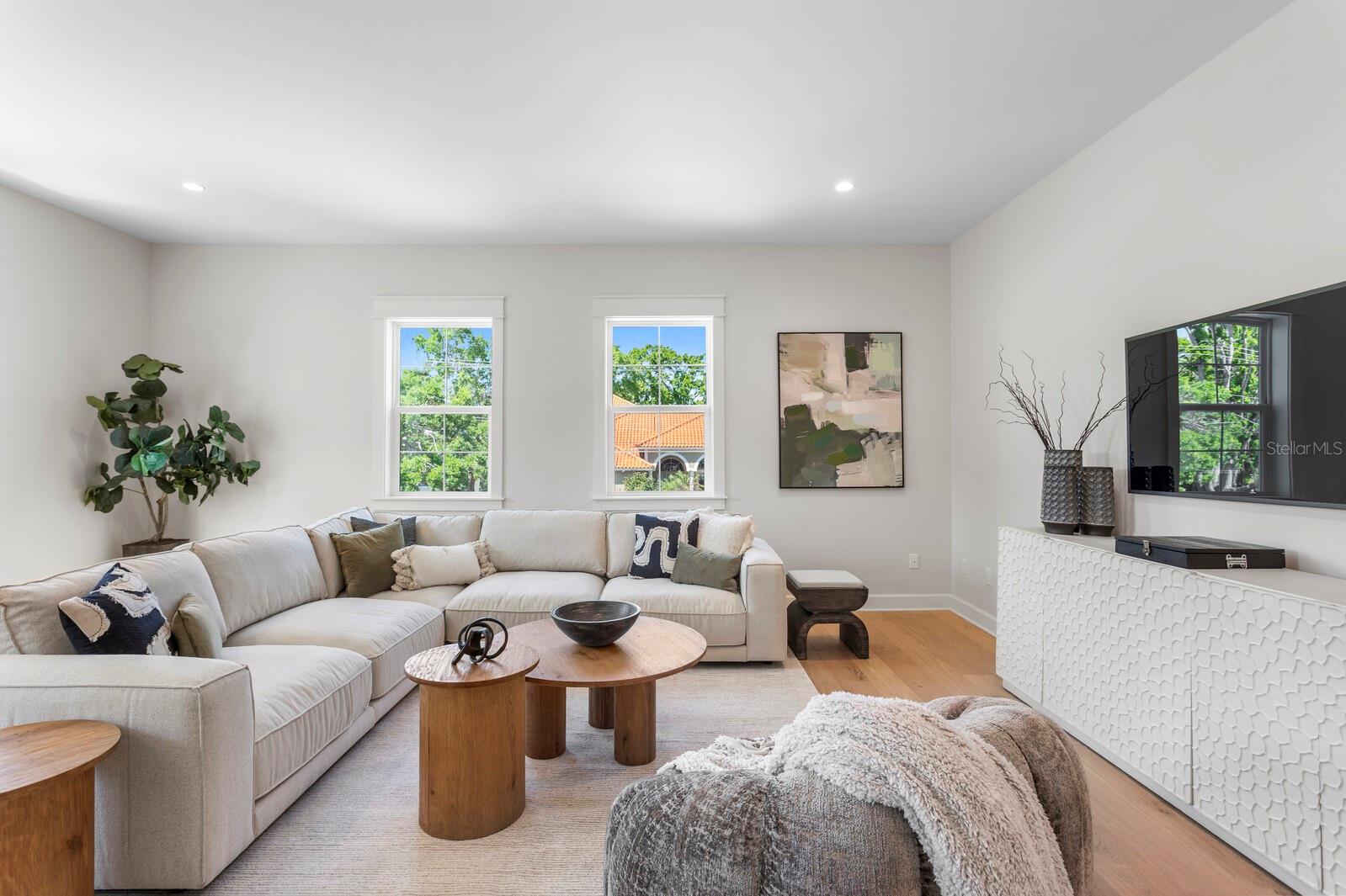 Image 25 of 38 For 2312 Occident Street