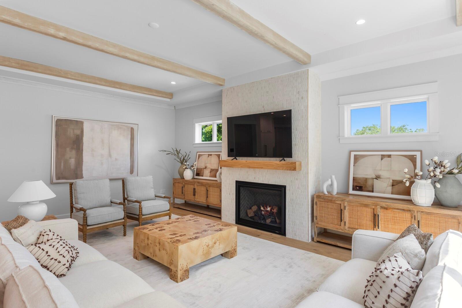 Image 6 of 38 For 2312 Occident Street