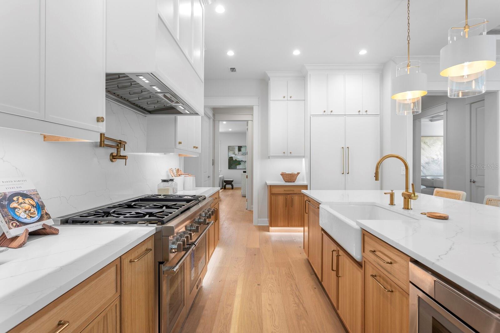 Image 8 of 38 For 2312 Occident Street