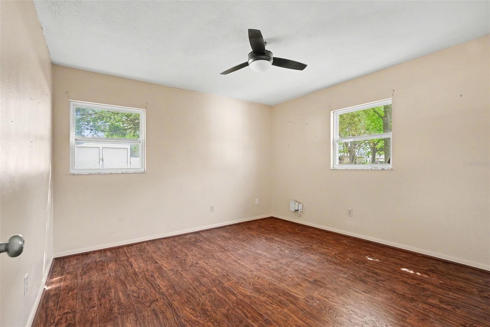 Image 28 of 41 For 2835 Bellwood Dr