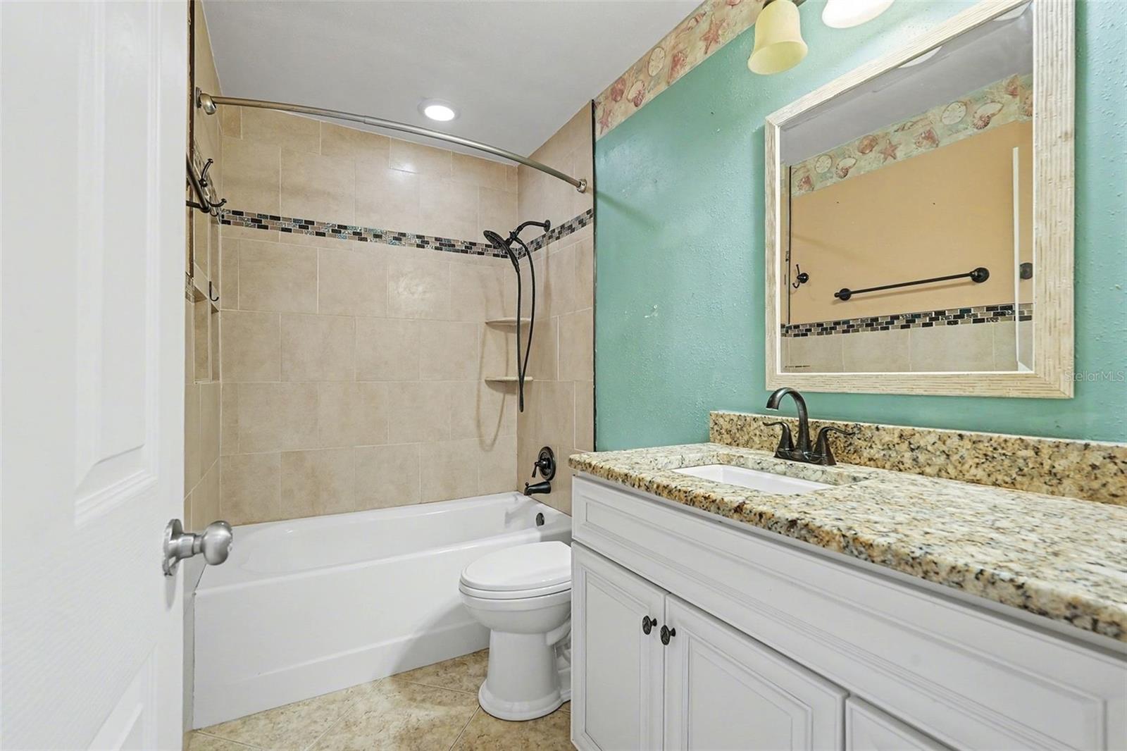 Image 32 of 41 For 2835 Bellwood Dr