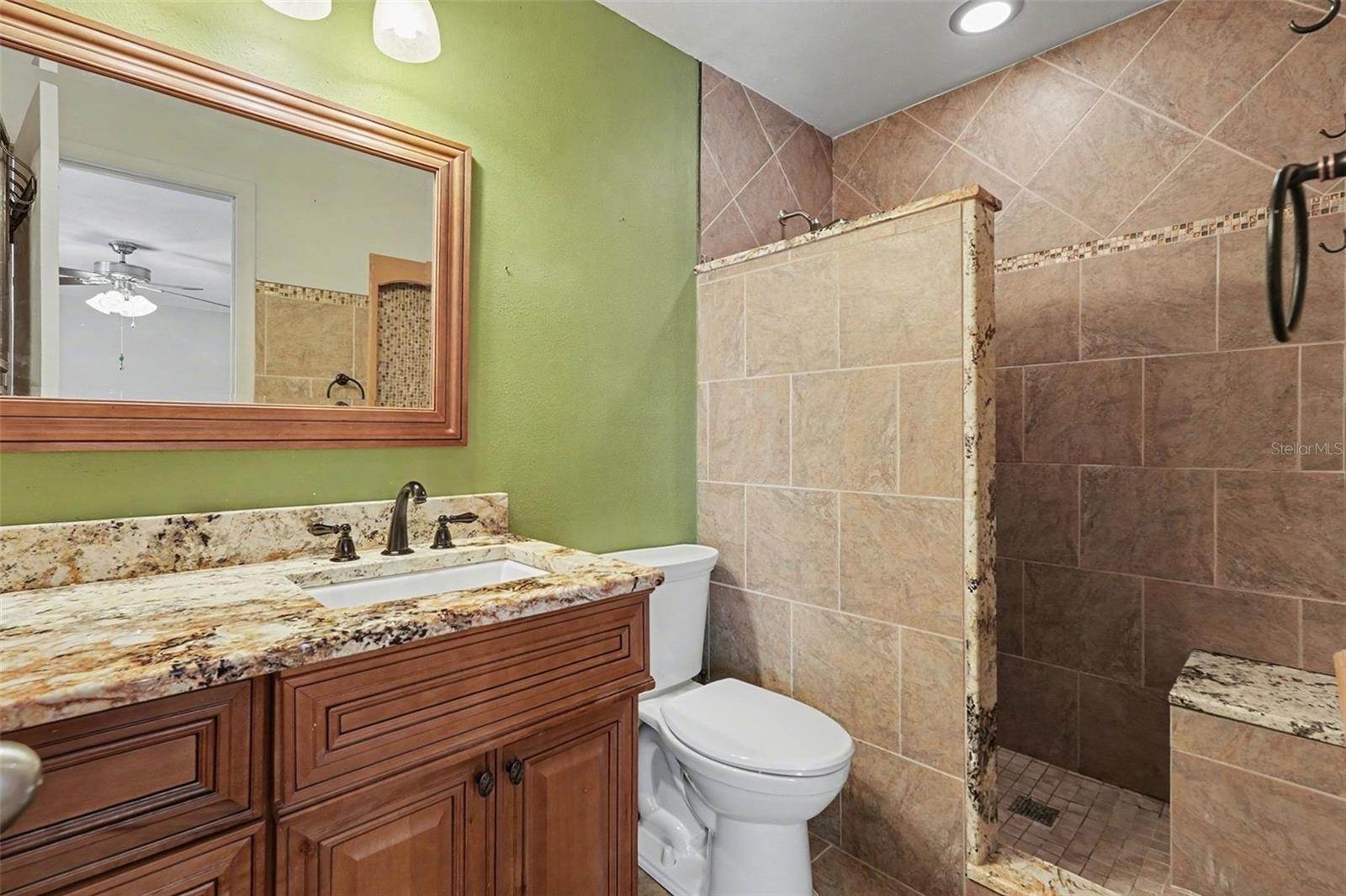 Image 33 of 41 For 2835 Bellwood Dr