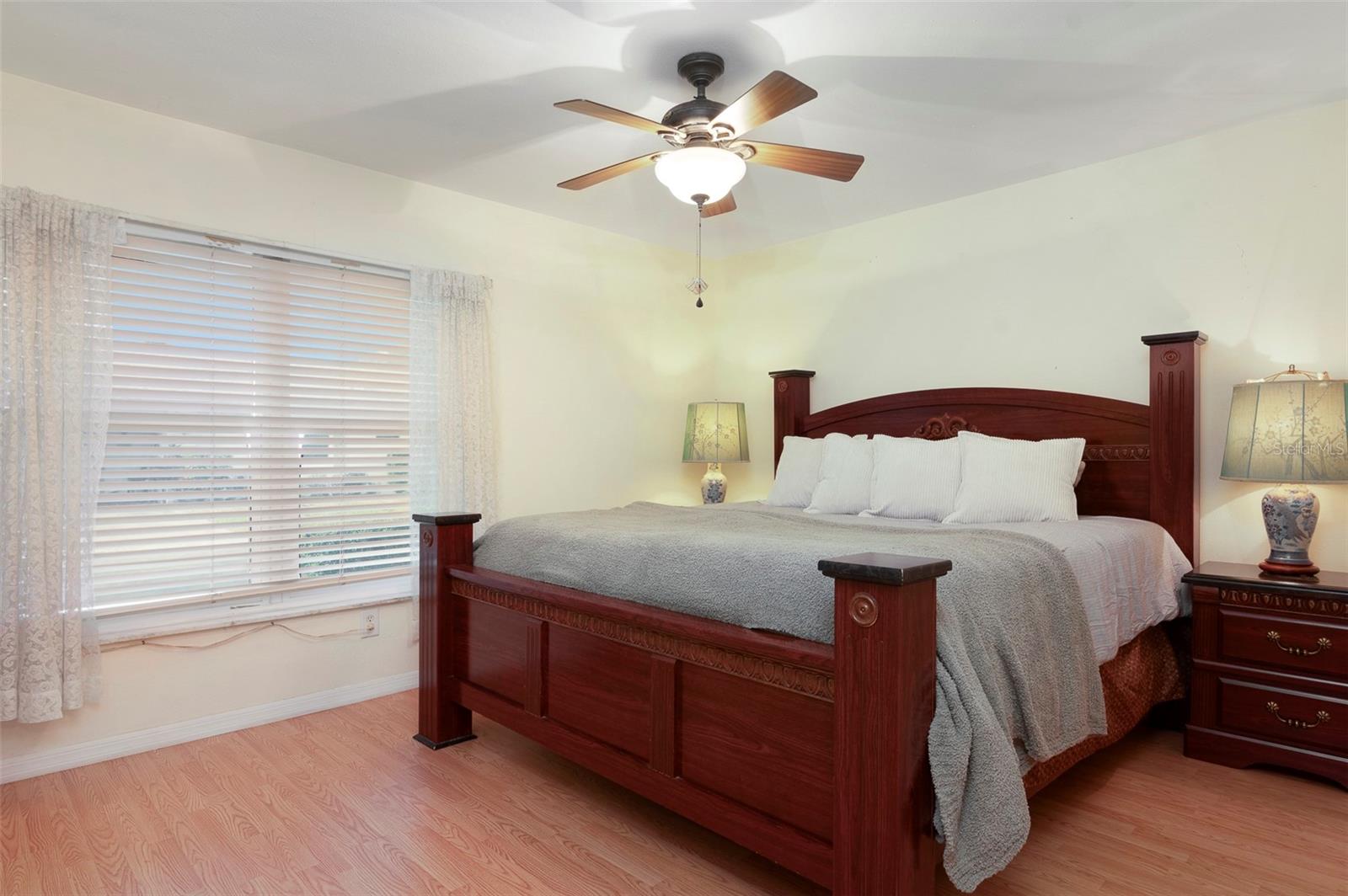 Image 10 of 30 For 8303 Annwood Road